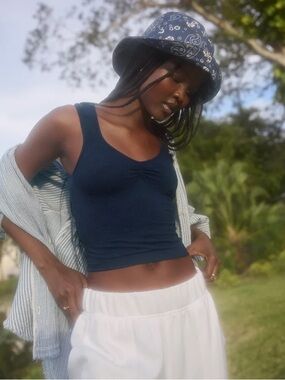 aerie Navy Blue Paisley Bucket Hat